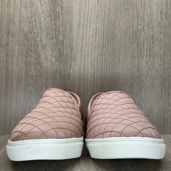 Steve Madden Shoes Womens Sz 5 ECENTRCQ Quilted Slip On Loafer Sneaker Pink - Picture 2 of 11